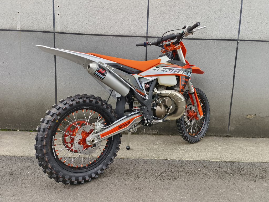HJ250 MT250 2冲-02(高配化油器版-带前大灯尾灯)